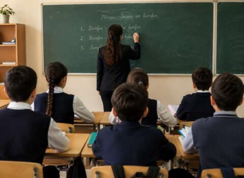 Məktəblərdə dərslərin bitmə və başlama vaxtı dəyişir?