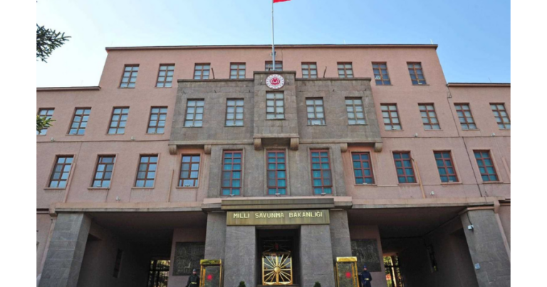 Türkiyə MN Azərbayan Silahlı Qüvvələrini təbrik etdi – Foto
