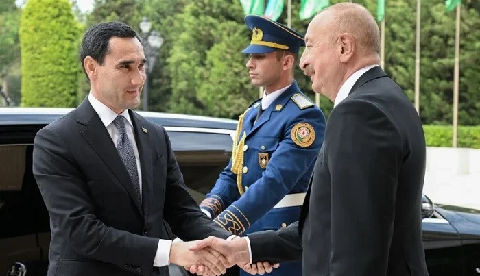 Prezident Berdiməhəmmədovu Füzulidə qarşıladı – FOTOLAR