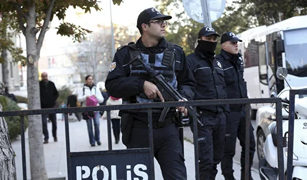 Türkiyədə iki bələdiyyə başçısı saxlanıldı