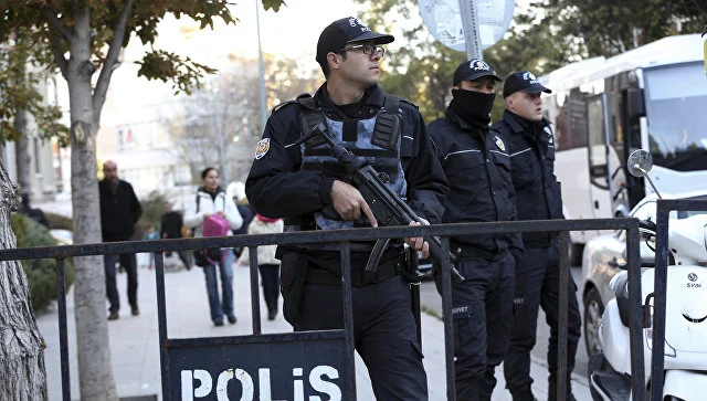 Türkiyədə iki bələdiyyə başçısı saxlanıldı