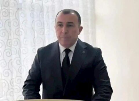 Yusif Axundov vəzifəsindən azad edildi