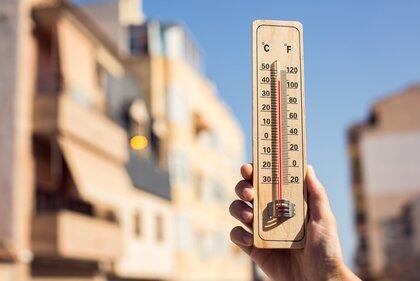Avropada təhlükəli istilər: Temperatur 50 dərəcəyə çata bilər Avropada təhlükəli istilər: Temperatur 50 dərəcəyə çata bilər
