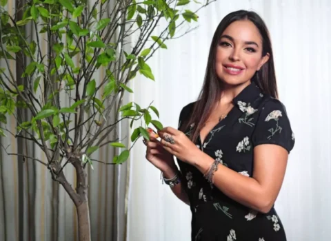 Leyla Əliyeva yeni şeirini paylaşdı