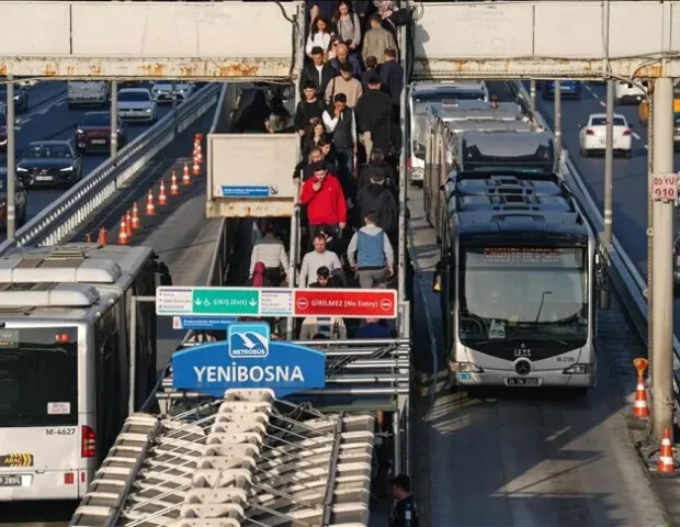 İstanbulda ictimai nəqliyyat bahalaşdı – Yeni qiymətlər