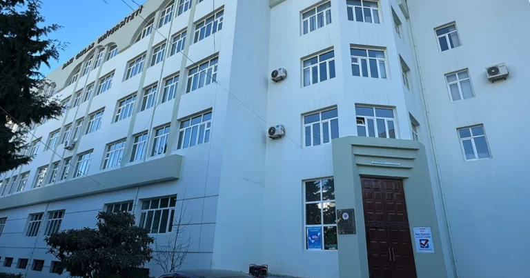 Bakı Qızlar Universiteti fəaliyyətini dayandırdı