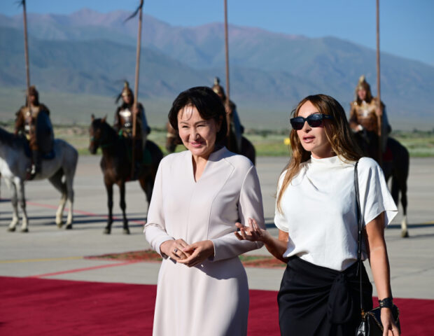 Prezident və xanımının şərəfinə dövlət ziyafəti verildi