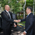 Prezident İlham Əliyev Qarabağın bərpasında köməyə görə Qırğızıstana təşəkkür etdi