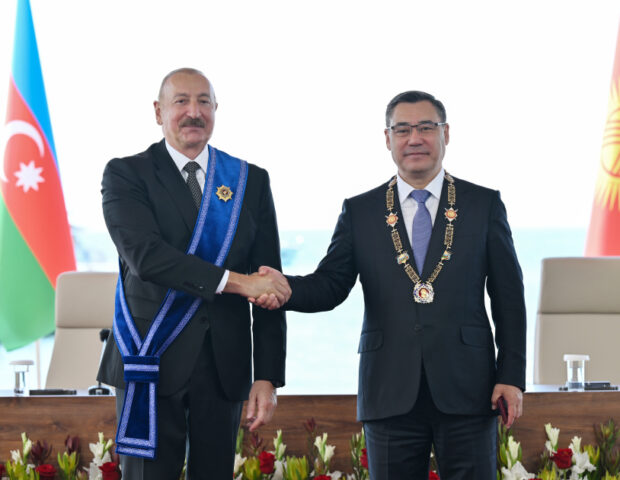 İlham Əliyev “Manas” ordeni ilə təltif edildi