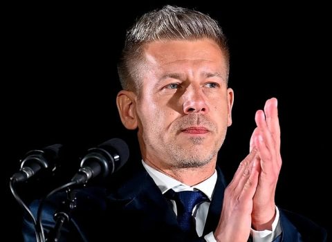 “Dövlət şirkətlərində maaşlar baş nazirin maaşından yüksək ola bilməz” — Macar