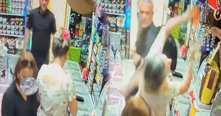 Bakıda mağazada qadını döydü: saxlanıldı – VİDEO Bakıda mağazada qadını döydü: saxlanıldı – VİDEO