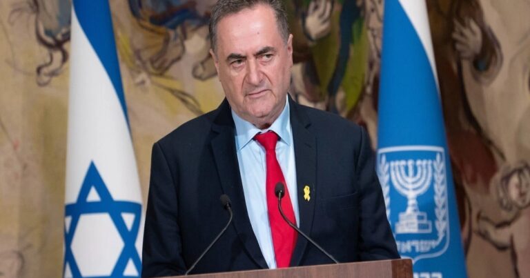 İsrailin müdafiə naziri yenidən İranı təhdid etdi İsrailin müdafiə naziri yenidən İranı təhdid etdi
