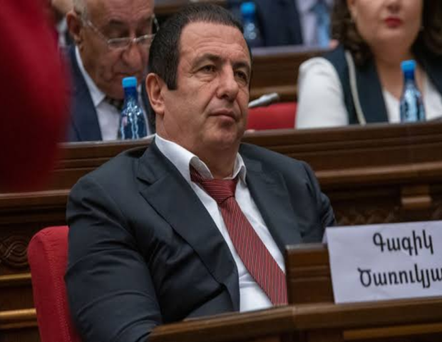 Ermənistanda 70-dən çox ünvanda axtarış aparılır