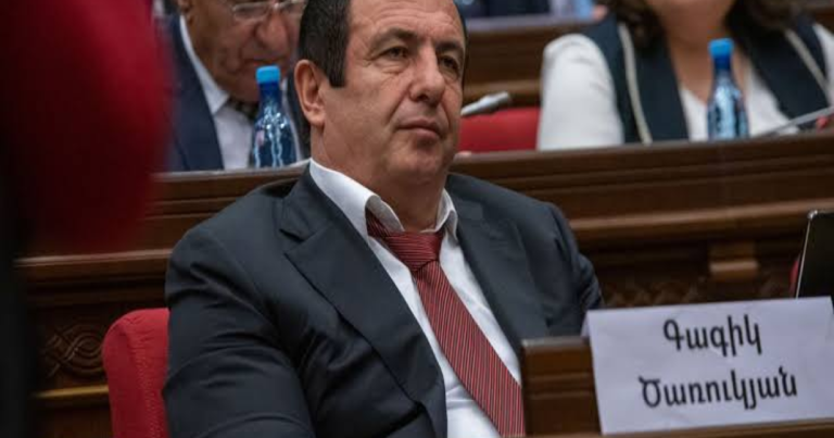 Ermənistanda 70-dən çox ünvanda axtarış aparılır