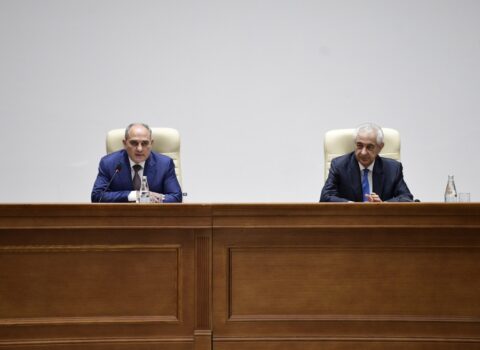 YAP-da TƏYİNATLAT: 6 rayona yeni sədr seçildi – FOTO
