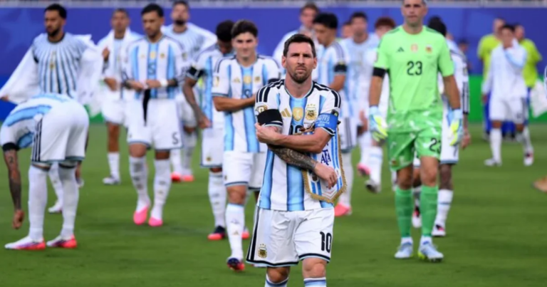 Argentina millisi DÇ-dən kənarlaşdırılır? – 2.5 milyondan çox insan petisiyanı imzaladı Argentina millisi DÇ-dən kənarlaşdırılır? – 2.5 milyondan çox insan petisiyanı imzaladı