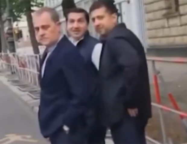 Hikmət Hacıyev və Ceyhun Bayramov təxribatçı suallara belə cavab verdi – Video
