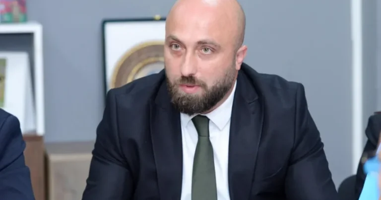 Ayaz Mustafayev “Space TV” ilə bağlı yayılan məlumatlardan danışdı