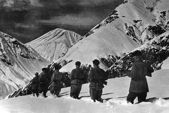 Qafqaz uğrunda döyüş: 442 günlük qəhrəmanlıq