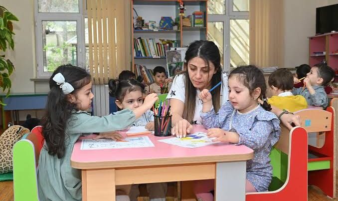 Özəl bağça müəllimləri də imtahan verəcəkmi? – Bu şəxslər sıradan çıxacaq… Özəl bağça müəllimləri də imtahan verəcəkmi? – Bu şəxslər sıradan çıxacaq…