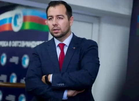 Tanınmış jurnalistə ağır itki üz verdi