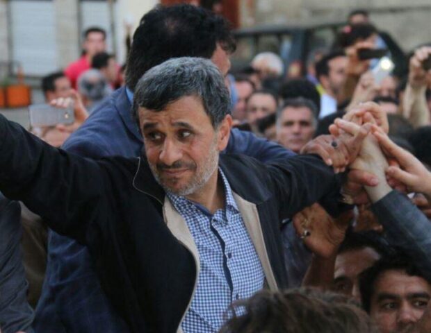 Əhmədinejad MOSSAD rəhbəri ilə görüşüb, indi həbsdədir – KİV