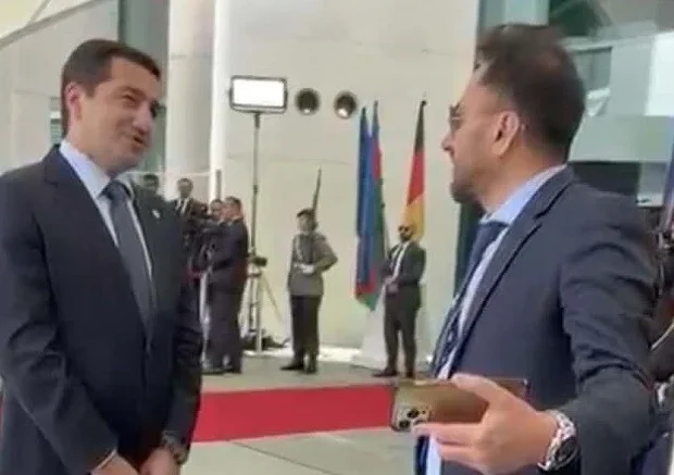 Hikmət Hacıyev Tural Sadıqlını bu sözlərlə darmadağın etdi – Video
