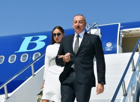 İlham Əliyev və xanımı Qırğızıstanda səfərdədir