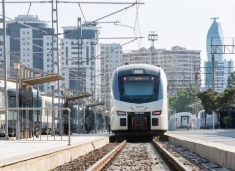 “İnsanlar Marsa getmir” – Bakı-Tiflis qatarının qiymətinə sərt REAKSİYA