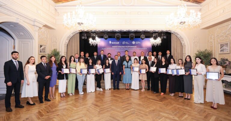 Gənc media nümayəndələri üçün təşkil olunan silsilə məlumatlandırma sessiyaları başa çatıb