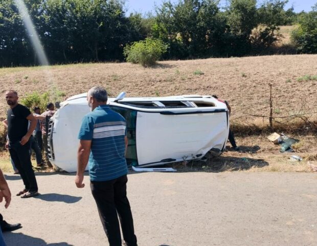 Cəlilabadda avtomobil aşdı, 4 nəfər xəsarət aldı
