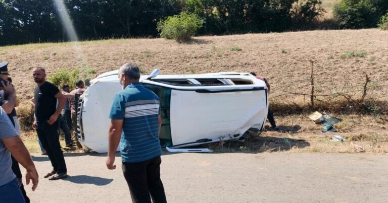 Cəlilabadda avtomobil aşdı, 4 nəfər xəsarət aldı Cəlilabadda avtomobil aşdı, 4 nəfər xəsarət aldı