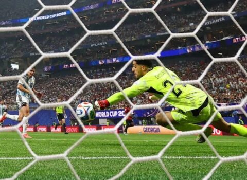 Messi antirekorda imza atıb