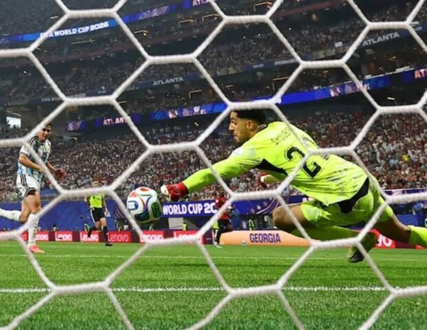 Messi antirekorda imza atıb