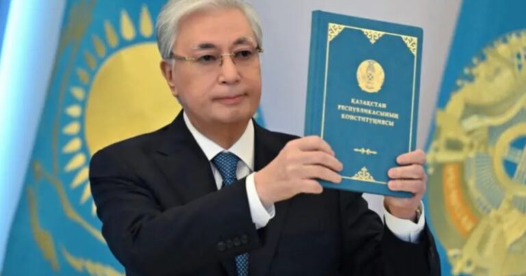 Yeni Konstitusiya qüvvəyə mindi – Parlament buraxıldı