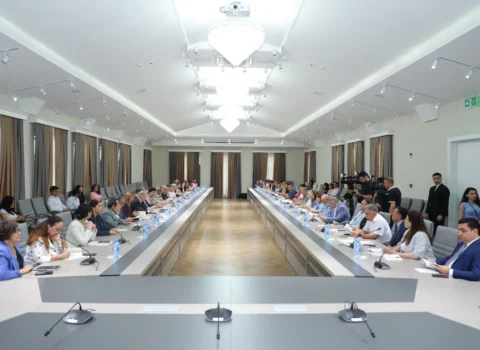 “Mediada Azərbaycan dili”: təlim proqramı yekunlaşdı – FOTOLAR