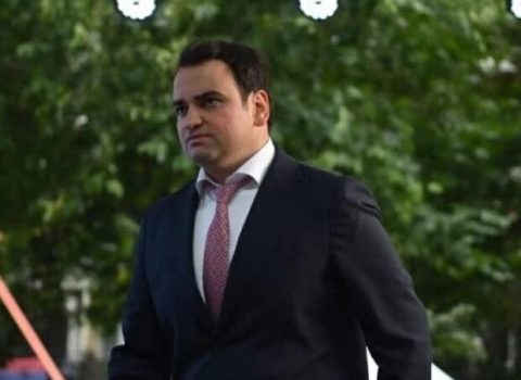 Parlament xalq üçün nə edib ki, mükafat da alsın? — Karapetyan