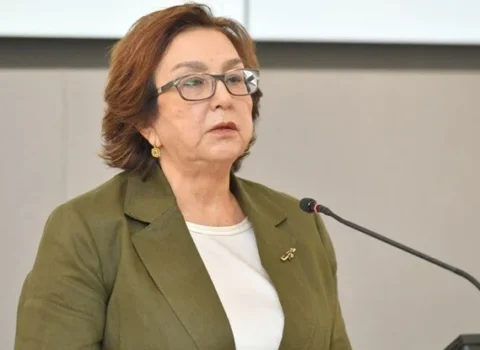 Bu abituriyentlərə şad xəbər: Keçid balı azalır