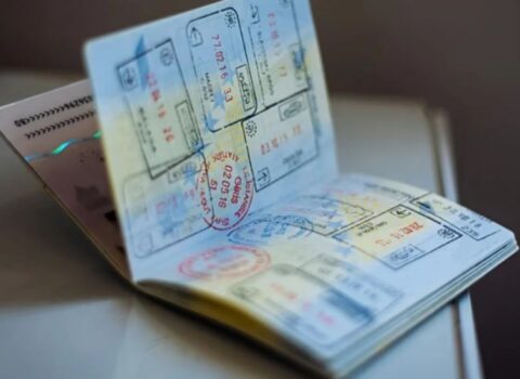 Dünyanın ən güclü 10 pasportu – SİYAHI