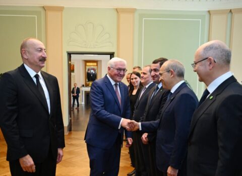 Azərbaycan və Almaniya prezidentlərinin geniş tərkibdə görüşü oldu