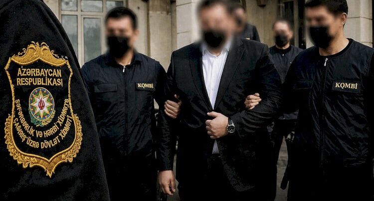 Rüşvətlə hərbi xidmətdən yayındırma: Cinayət işi məhkəməyə göndərildi