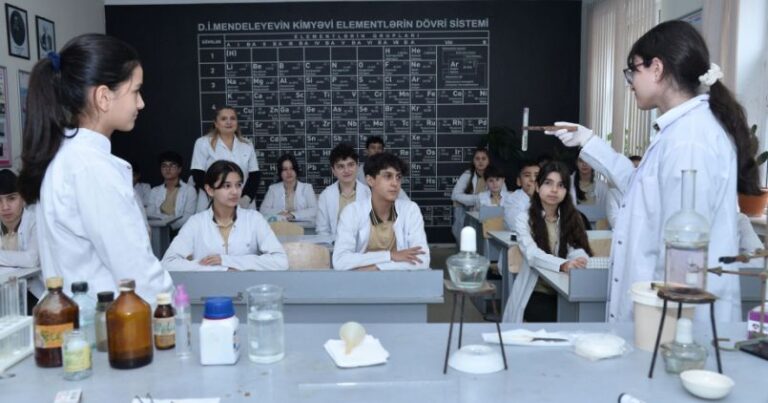 Bu məktəblərdə yeni təmayül tədris modeli tətbiq olunacaq – SİYAHI Bu məktəblərdə yeni təmayül tədris modeli tətbiq olunacaq – SİYAHI