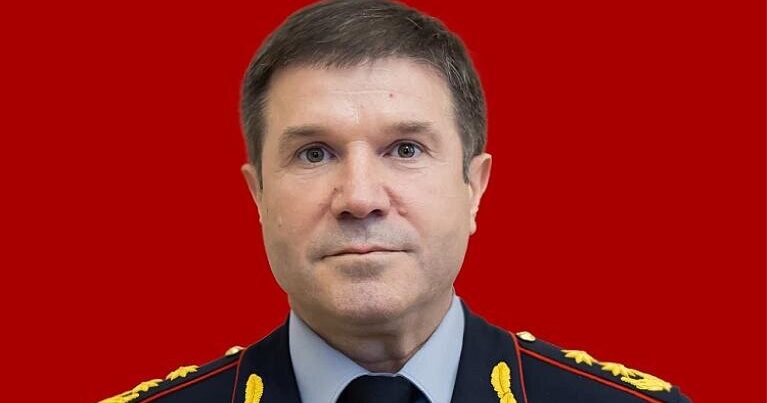 Nazirin yeni rütbədə İLK FOTOSU