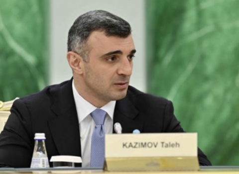 “Hamı axırıncı manatını götürüb dollar almağa qaçır, 1 həftə sonra satır”