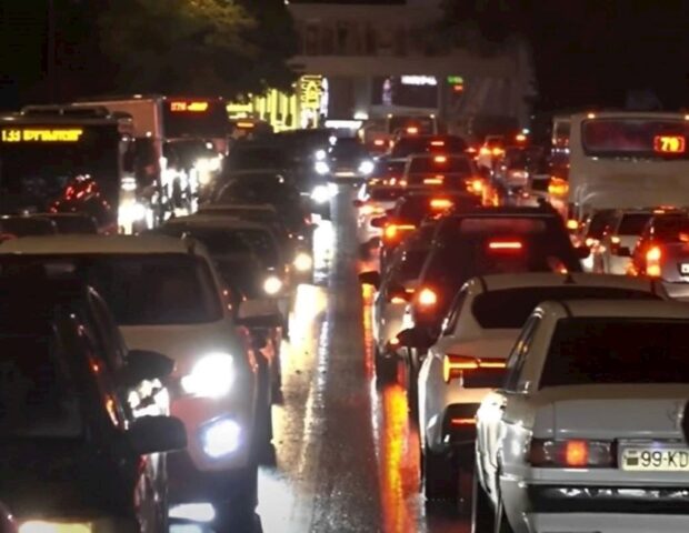 Tıxaclar iqtisadiyyata nə qədər zərər vurur? — Açıqlama