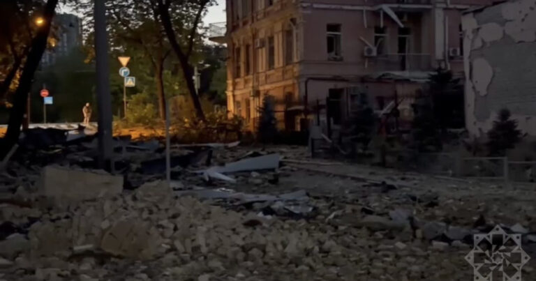 Azərbaycanın Ukraynadakı səfirliyinə yaxın ərazilərə hava zərbələri endirildi – FOTOLAR