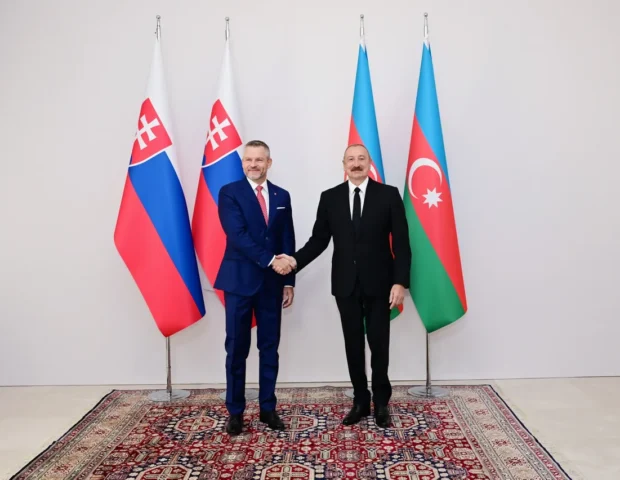 İlham Əliyev və Slovakiya Prezidenti Şuşada mətbuata bəyanatlarla çıxış etdilər