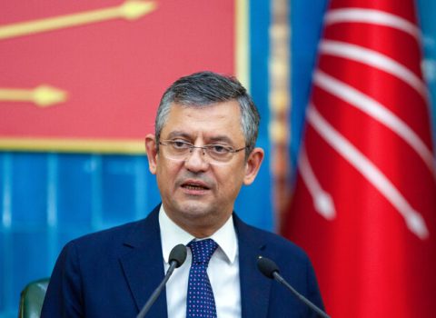 Türkiyədə gündəm dəyişir: Sabiq CHP lideri yeni partiya yaratdı