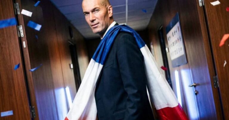 Zidan Fransa millisinin baş məşqçisi oldu Zidan Fransa millisinin baş məşqçisi oldu