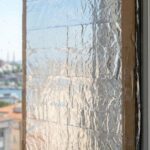 Pəncərənizə alüminyum folqa sərin: Anında təsir edir